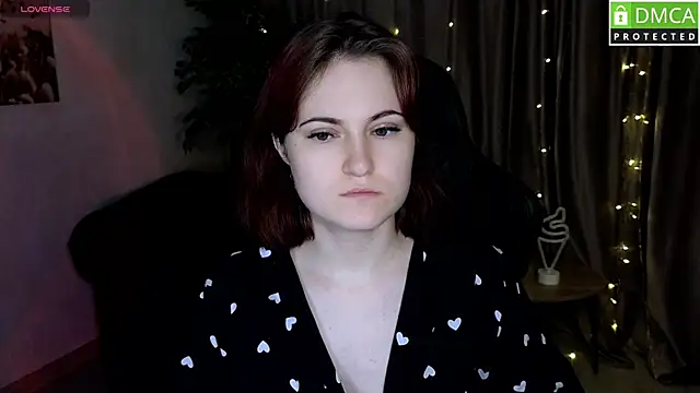 Roxy foxi online show from 19, 10, 2025