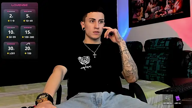 Snapshot of Sebas_maverick chatting on 24, 11, 2025 Sebas maverick online show from 24, 11, 2025