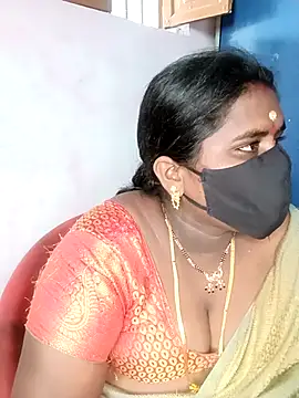 Snapshot of chubby_babitha-telugu chatting on 17, 10, 2025 chubby babitha-telugu online show from 17, 10, 2025