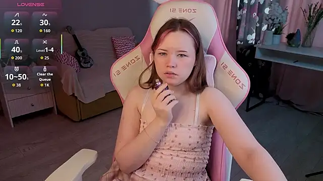 Sweetie Hope online show from 4, 10, 2025