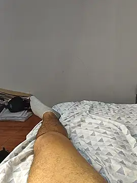 Snapshot of badlove42 chatting on 16, 11, 2025 badlove42 online show from 16, 11, 2025