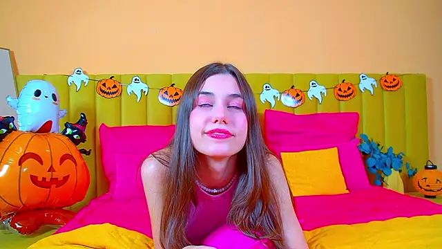 Snapshot of ArianaAllens chatting on 24, 10, 2025 ArianaAllens online show from 24, 10, 2025