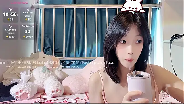 TuTu0066 online show from 14, 5, 2026
