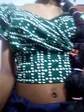 Snapshot of BunnyBloom25 chatting on 15, 11, 2025 BunnyBloom25 online show from 15, 11, 2025