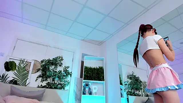 Sima Wendy online show from 18, 9, 2025