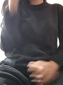 Snapshot of Aidakhan1212 chatting on 9, 11, 2025 Aidakhan1212 online show from 9, 11, 2025