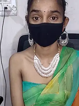 Snapshot of Aidakhan1212 chatting on 20, 11, 2025 Aidakhan1212 online show from 20, 11, 2025