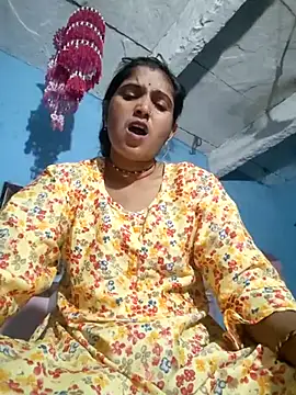 Snapshot of LUCKY_cut chatting on 25, 9, 2025 LUCKY cut online show from 25, 9, 2025