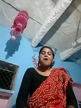 Snapshot of LUCKY_cut chatting on 4, 10, 2025 LUCKY cut online show from 4, 10, 2025