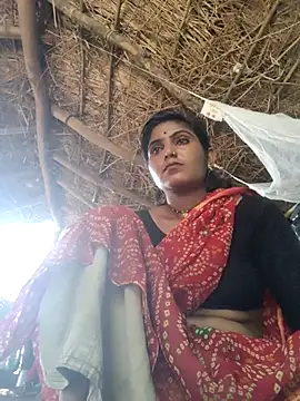 Snapshot of LUCKY_cut chatting on 5, 10, 2025 LUCKY cut online show from 5, 10, 2025