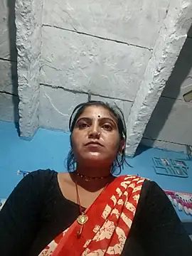 Snapshot of LUCKY_cut chatting on 24, 10, 2025 LUCKY cut online show from 24, 10, 2025