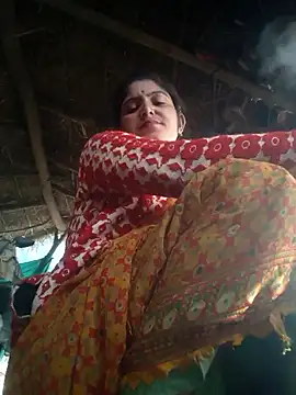 Snapshot of LUCKY_cut chatting on 18, 11, 2025 LUCKY cut online show from 18, 11, 2025