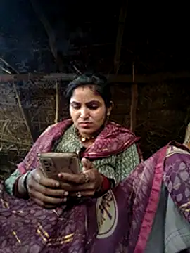 Snapshot of LUCKY_cut chatting on 2, 12, 2025 LUCKY cut online show from 2, 12, 2025