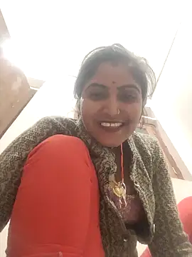 Snapshot of LUCKY_cut chatting on 21, 12, 2025 LUCKY cut online show from 21, 12, 2025