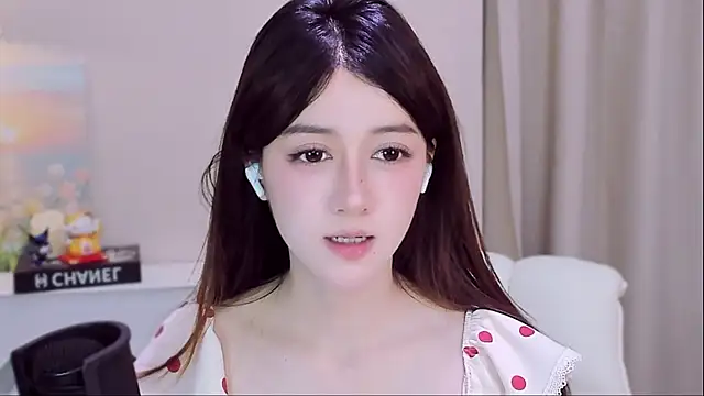 Snapshot of Wow-fairy chatting on 5, 7, 2026 Wow-fairy online show from 5, 7, 2026
