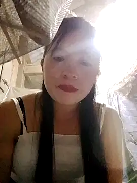 Snapshot of samsam-bae chatting on 12, 9, 2025 samsam-bae online show from 12, 9, 2025
