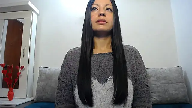 Snapshot of Taylormegan chatting on 23, 11, 2025 Taylormegan online show from 23, 11, 2025