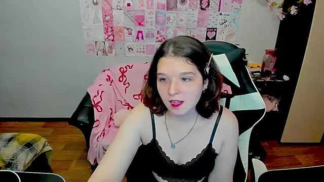 Snapshot of Acid_Kate chatting on 27, 9, 2025 Acid Kate online show from 27, 9, 2025