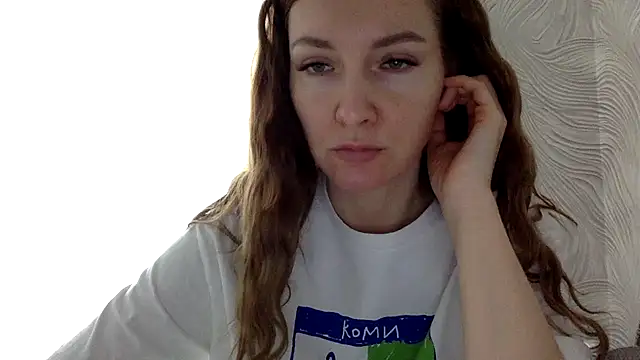 Snapshot of Varnyx chatting on 8, 11, 2025 Varnyx online show from 8, 11, 2025