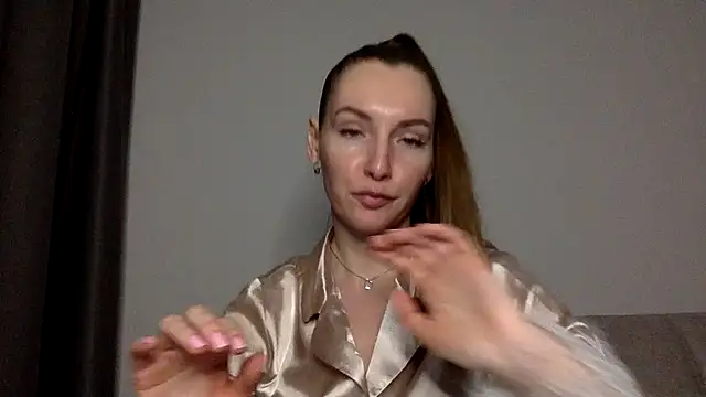 Snapshot of Varnyx chatting on 15, 11, 2025 Varnyx online show from 15, 11, 2025