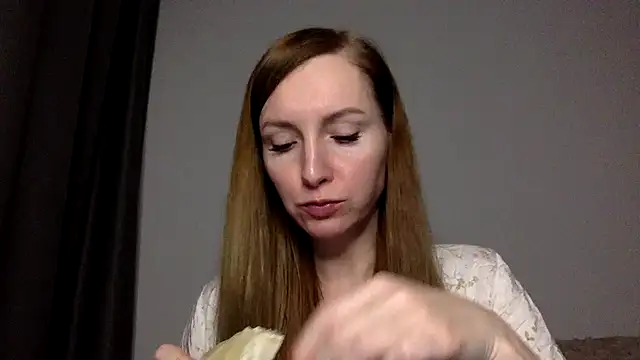 Snapshot of Varnyx chatting on 26, 11, 2025 Varnyx online show from 26, 11, 2025