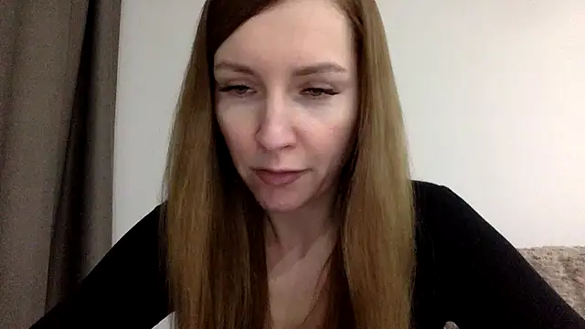 Snapshot of Varnyx chatting on 15, 12, 2025 Varnyx online show from 15, 12, 2025