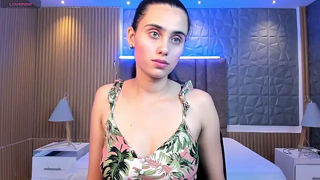 sofiapalacioss online show from 30, 9, 2025