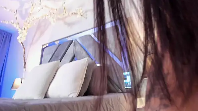 Snapshot of jasmincollin_ chatting on 7, 10, 2025 jasmincollin online show from 7, 10, 2025