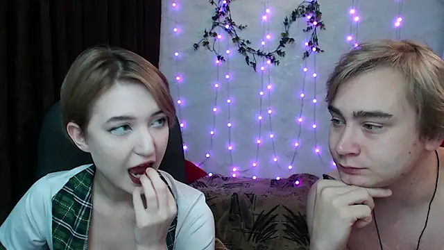 Snapshot of Lust4Money chatting on 21, 11, 2025 Lust4Money online show from 21, 11, 2025