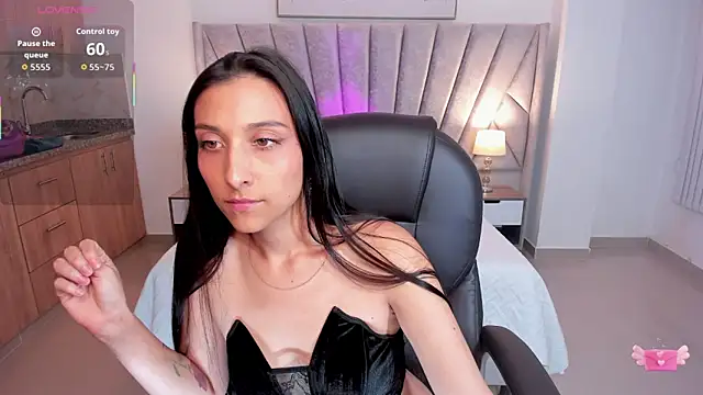 Kristen Rousse online show from 9, 1, 2026