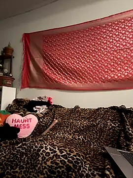 Snapshot of venusluvxoxo chatting on 17, 10, 2025 venusluvxoxo online show from 17, 10, 2025