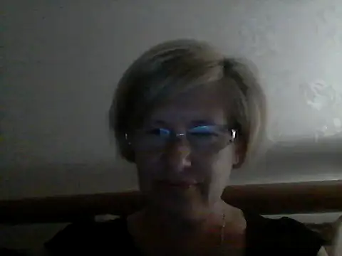 LucyLewisX online show from 12, 9, 2025