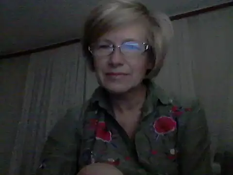 LucyLewisX online show from 14, 10, 2025