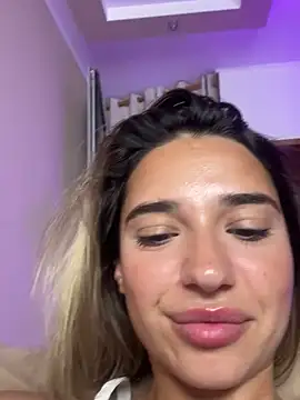 Snapshot of ItalianGirl chatting on 20, 9, 2025 ItalianGirl online show from 20, 9, 2025