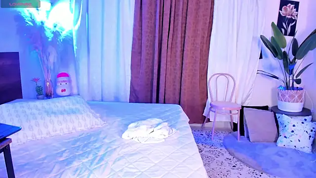 ViolettGomez 93 online show from 14, 5, 2026