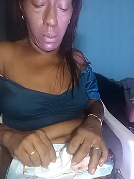 Kristal Bronw Lawren online show from 7, 4, 2026