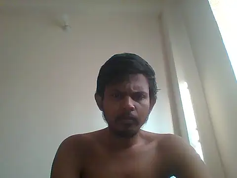 Snapshot of Mustasin chatting on 19, 10, 2025 Mustasin online show from 19, 10, 2025