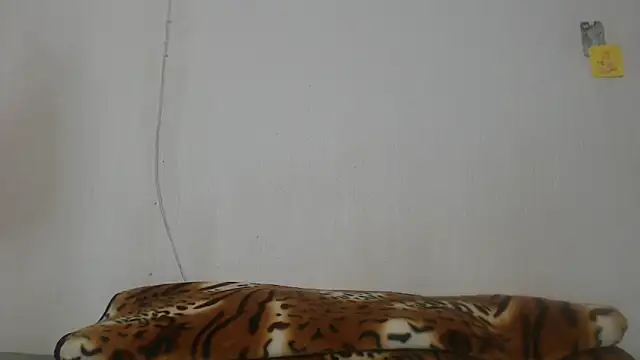 Snapshot of BeautyQueenX22 chatting on 14, 6, 2026 BeautyQueenX22 online show from 14, 6, 2026