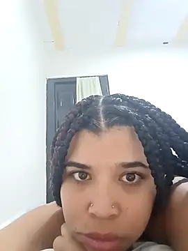 Snapshot of MadissonRizz chatting on 28, 9, 2025 MadissonRizz online show from 28, 9, 2025