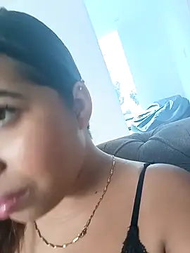 Snapshot of MadissonRizz chatting on 6, 11, 2025 MadissonRizz online show from 6, 11, 2025