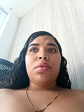 Snapshot of MadissonRizz chatting on 8, 11, 2025 MadissonRizz online show from 8, 11, 2025