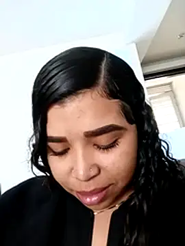 Snapshot of MadissonRizz chatting on 26, 11, 2025 MadissonRizz online show from 26, 11, 2025