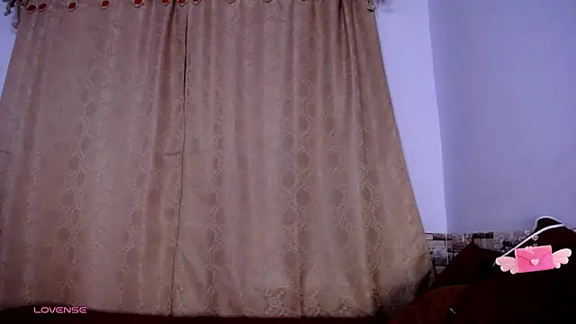 DaraKat18 online show from 30, 11, 2025