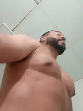 Snapshot of tripping385 chatting on 14, 9, 2025 tripping385 online show from 14, 9, 2025