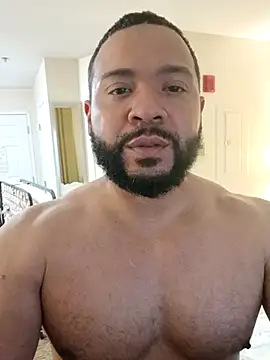 Snapshot of tripping385 chatting on 8, 10, 2025 tripping385 online show from 8, 10, 2025