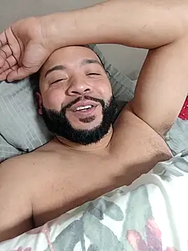 Snapshot of tripping385 chatting on 2, 11, 2025 tripping385 online show from 2, 11, 2025