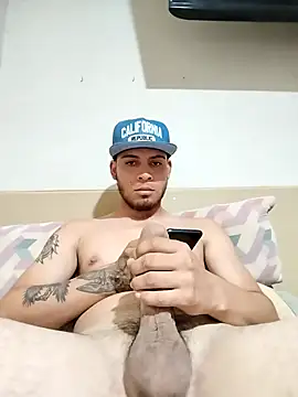 Snapshot of xanderbigcook1 chatting on 28, 2, 2026 xanderbigcook1 online show from 28, 2, 2026