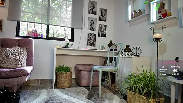 Snapshot of mrs_edha chatting on 23, 10, 2025 mrs edha online show from 23, 10, 2025