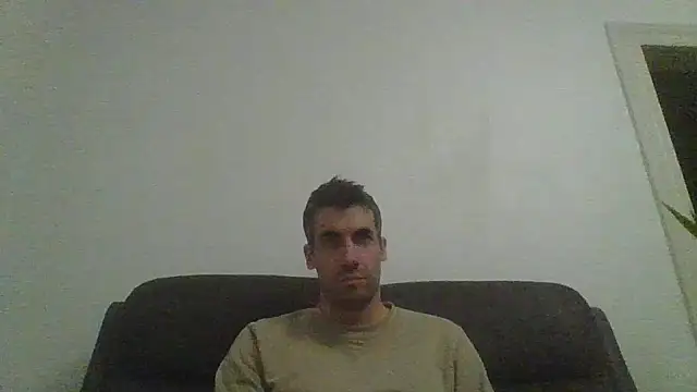 JulioIsHere4you online show from 5, 11, 2025