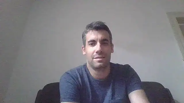 JulioIsHere4you online show from 10, 11, 2025